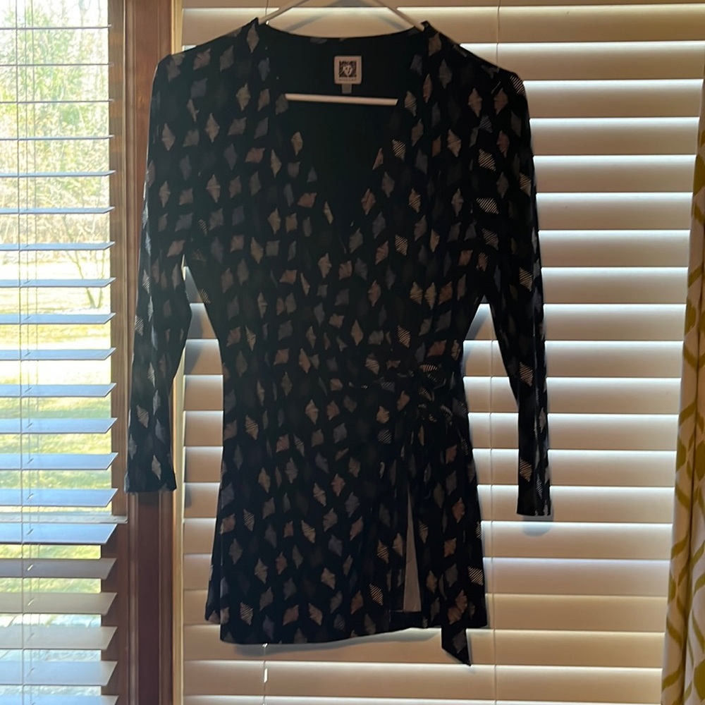 Anne Klein Size M Faux Wrap top